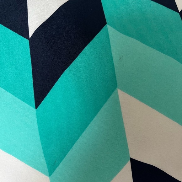 Strapless Blue Geometric Print Dress - Picture 8 of 9